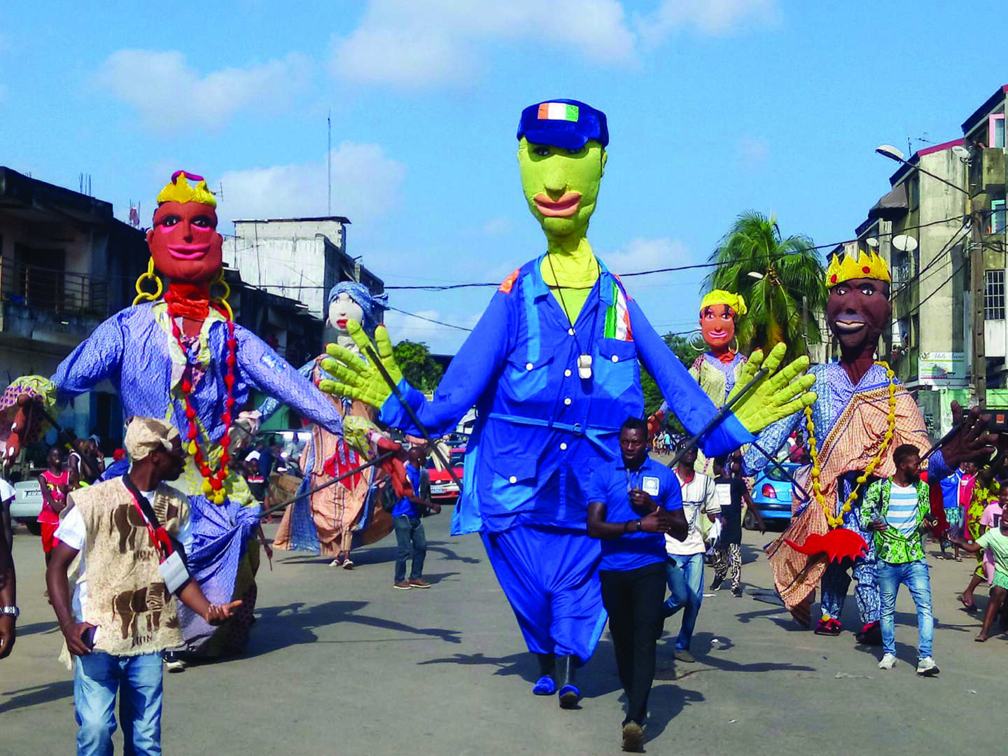 Focus Art: Ivoire Marionnettes