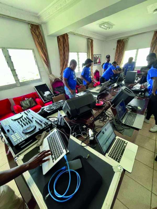 La DJ School d-Abidjan-2-BAAB