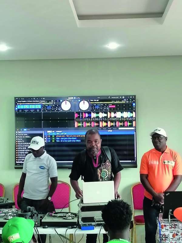 La DJ School d-Abidjan-4-BAAB
